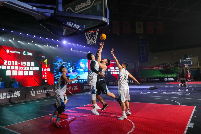Trận đấu bóng rổ 3×3