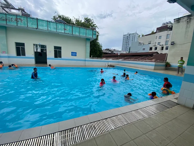 Khu vực hồ bơi cho trẻ em