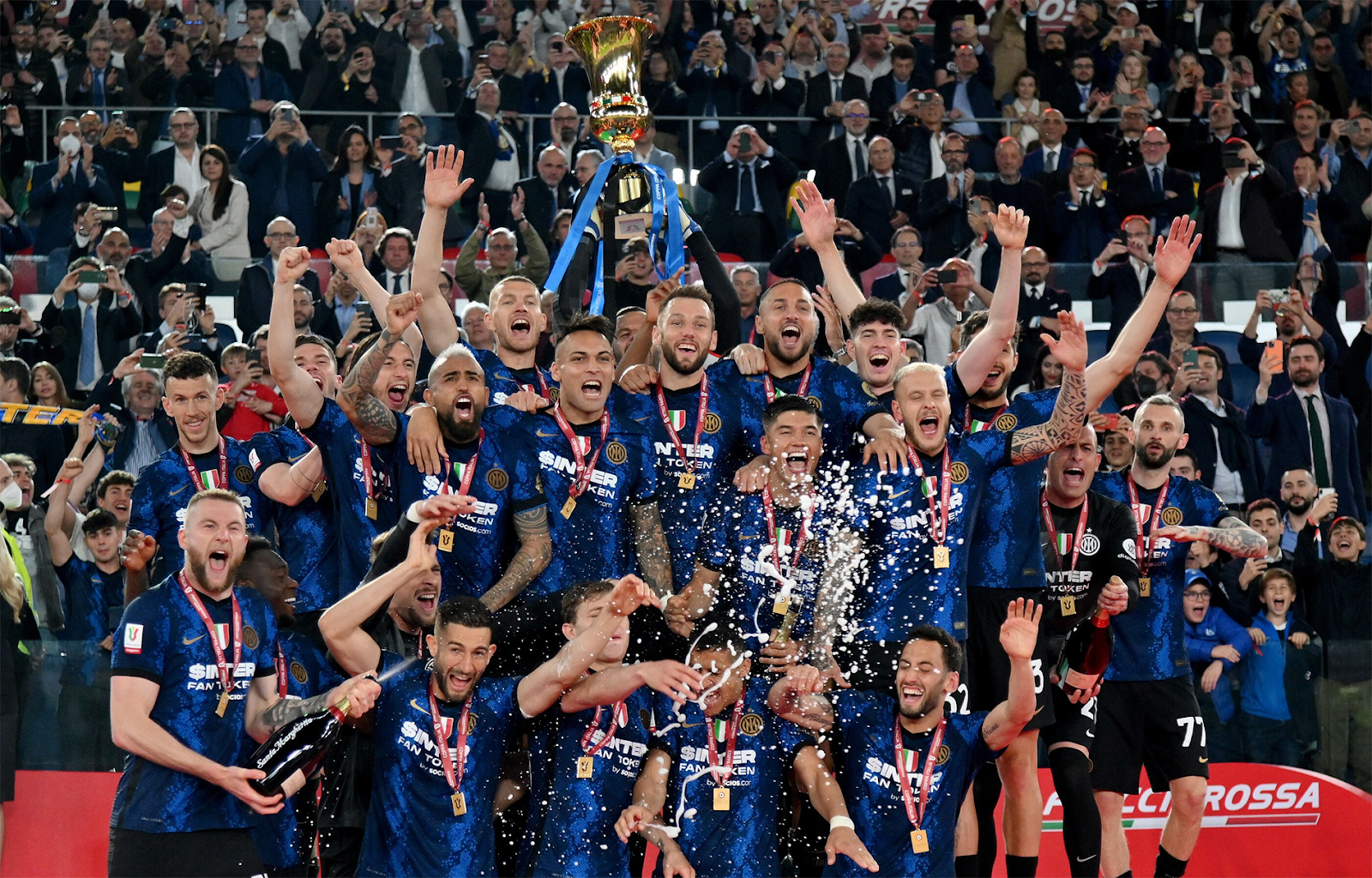 Inter Milan là một trong những đội bóng danh tiếng nhất nước Ý và châu Âu với bề dày truyền thống