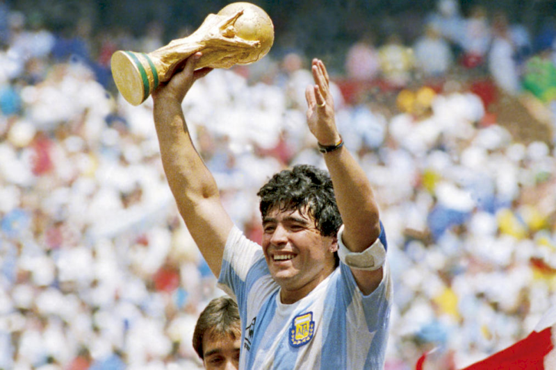Diego Maradona, Cậu bé vàng Argentina với kỹ thuật điêu luyện, là cầu thủ vĩ đại nhất mọi thời đại