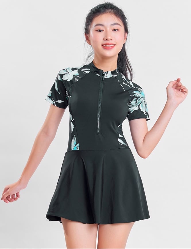 Đồ bơi một mảnh kín đáo giúp giữ ấm, kiểu dáng thanh lịch cho phụ nữ