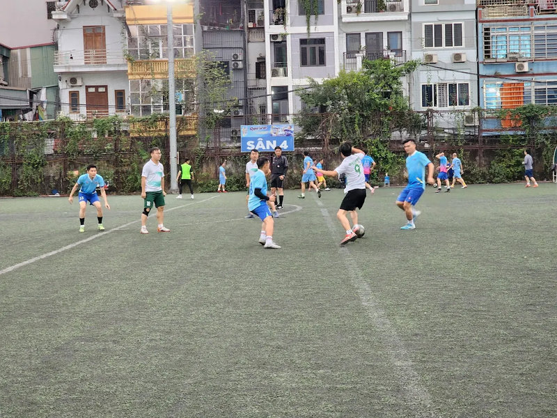 Sân bóng Viettel với cơ sở vật chất ở mức cơ bản