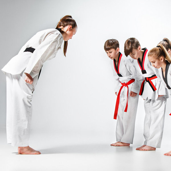 Đai đỏ Taekwondo thể hiện sự chín muồi trong kỹ thuật và tư duy chiến đấu, là bước đệm quan trọng trước khi đạt đến đai đen