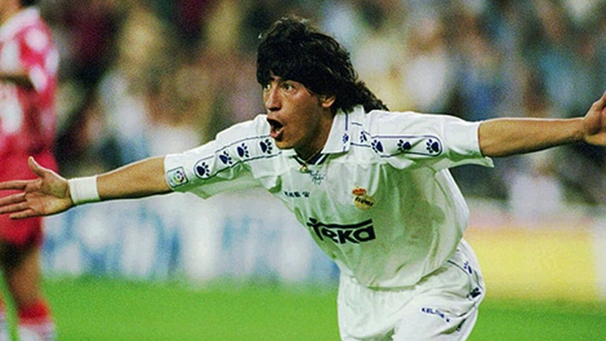 Iván Zamorano - Tiền đạo Chile với khả năng đánh đầu xuất sắc của Real Madrid