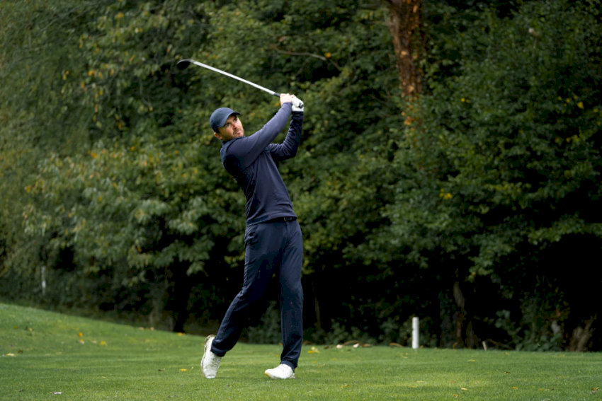 Quy định trang phục lịch sự khi chơi tại sân golf Minh Trí
