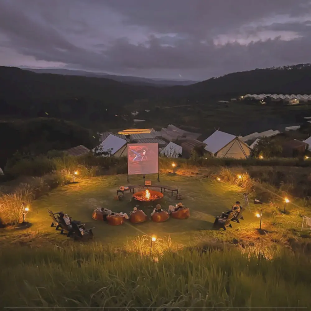 Một đêm đốt lửa ấm cúng tại The CampVille Dalat