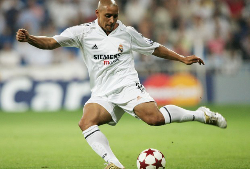 Roberto Carlos - Hậu vệ trái huyền thoại với những cú sút phạt trái phá của Real Madrid