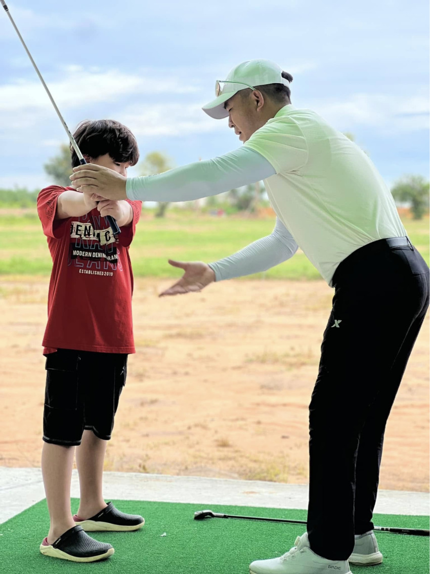 Sân golf Lavender Vĩnh Cửu có dịch vụ thuê huấn luyện viên chuyên nghiệp