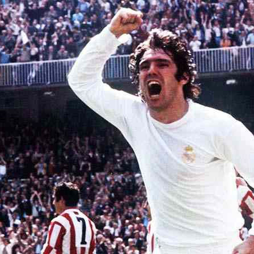 Santillana - Tiền đạo đánh đầu cừ khôi trong lịch sử Real Madrid