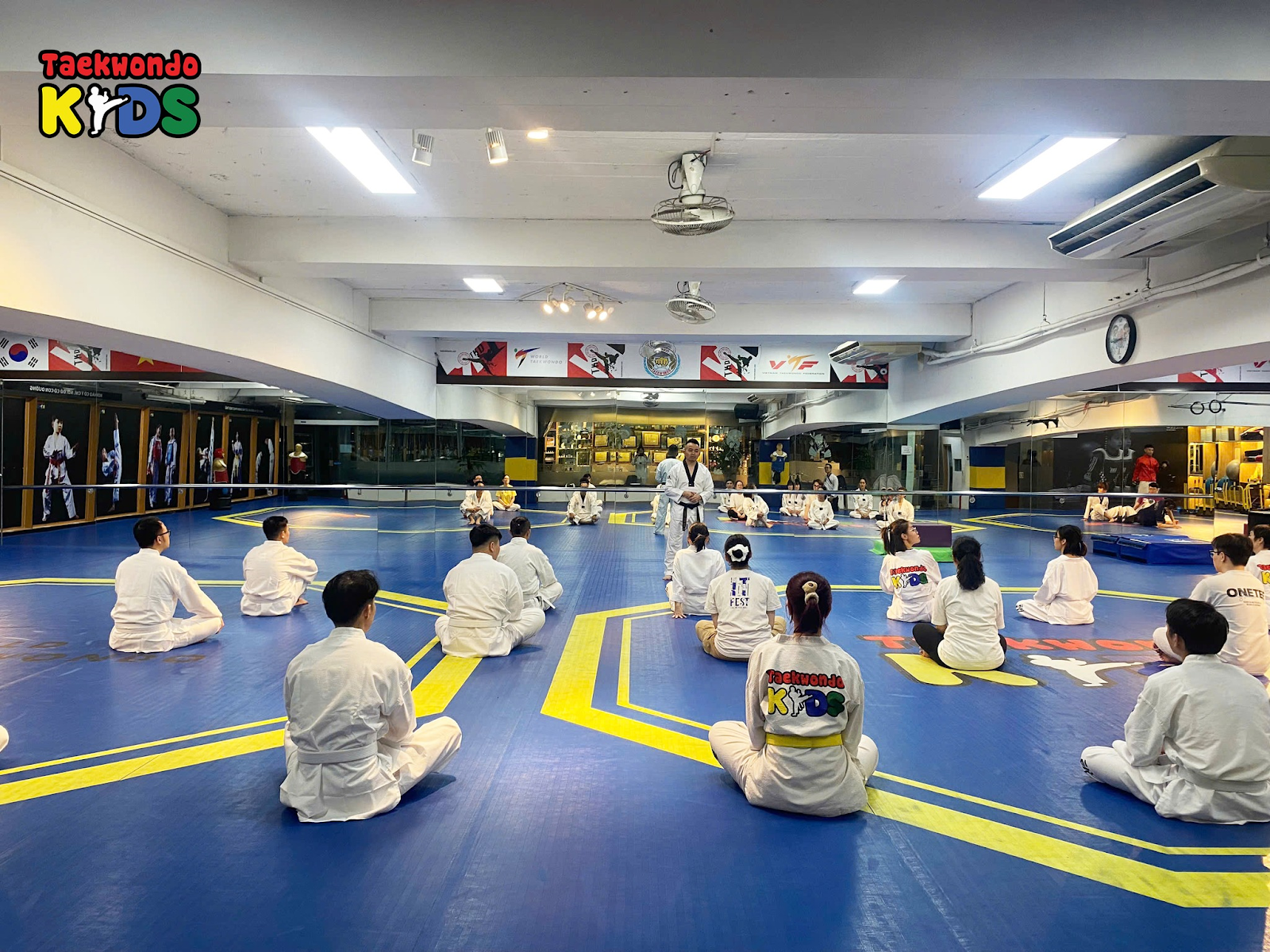 Trung tâm Taekwondo Kids Việt Nam với không gian luyện tập rộng rãi cho trẻ em