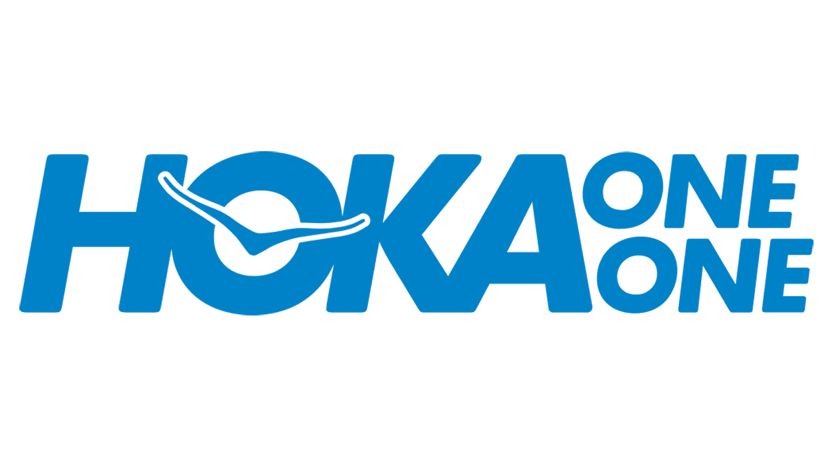 Logo Hoka One One chữ lớn bay bổng trên giày chạy bộ