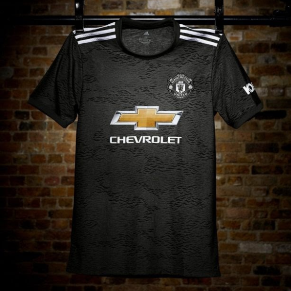 Chi tiết áo đấu Manchester United 2020-2021