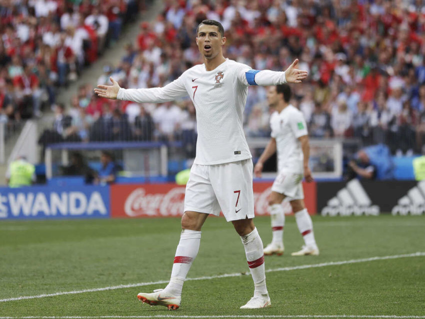Cristiano Ronaldo thời điểm còn là tiền đạo cánh trẻ tuổi