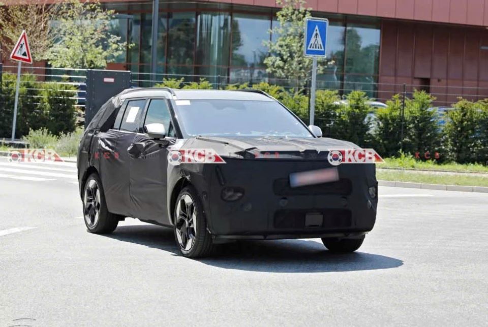 Mẫu xe Hyundai Tucson Hybrid 2026 mới, minh họa cho ưu đãi mua sắm lớn