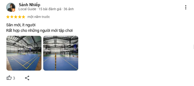 Một góc khác của sân cầu lông Hải Anh với không gian rộng rãi, thích hợp cho việc tập luyện và thi đấu.