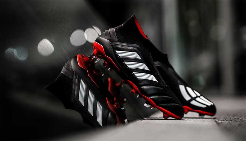 Adidas Predator Mania 19+ với upper da kangaroo màu đỏ tuyệt đẹp, một trong những đôi giày đá bóng đẹp nhất thế giới
