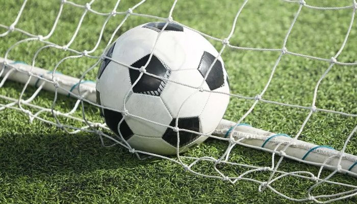 Ảnh chế cá độ bóng đá: Tâm trạng buồn bã khi thua độ mùa World Cup