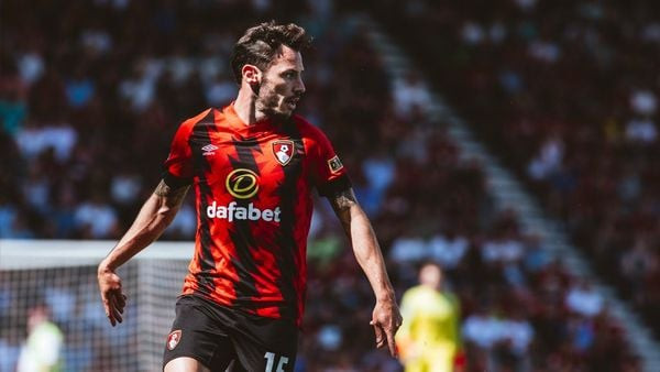 Áo đấu Bournemouth thể hiện mối quan hệ tài trợ với Dafabet
