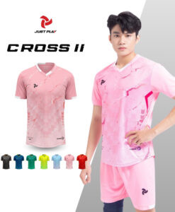 Bộ áo đá bóng Just Play Cross II màu hồng, phong cách hiện đại, thoải mái di chuyển.