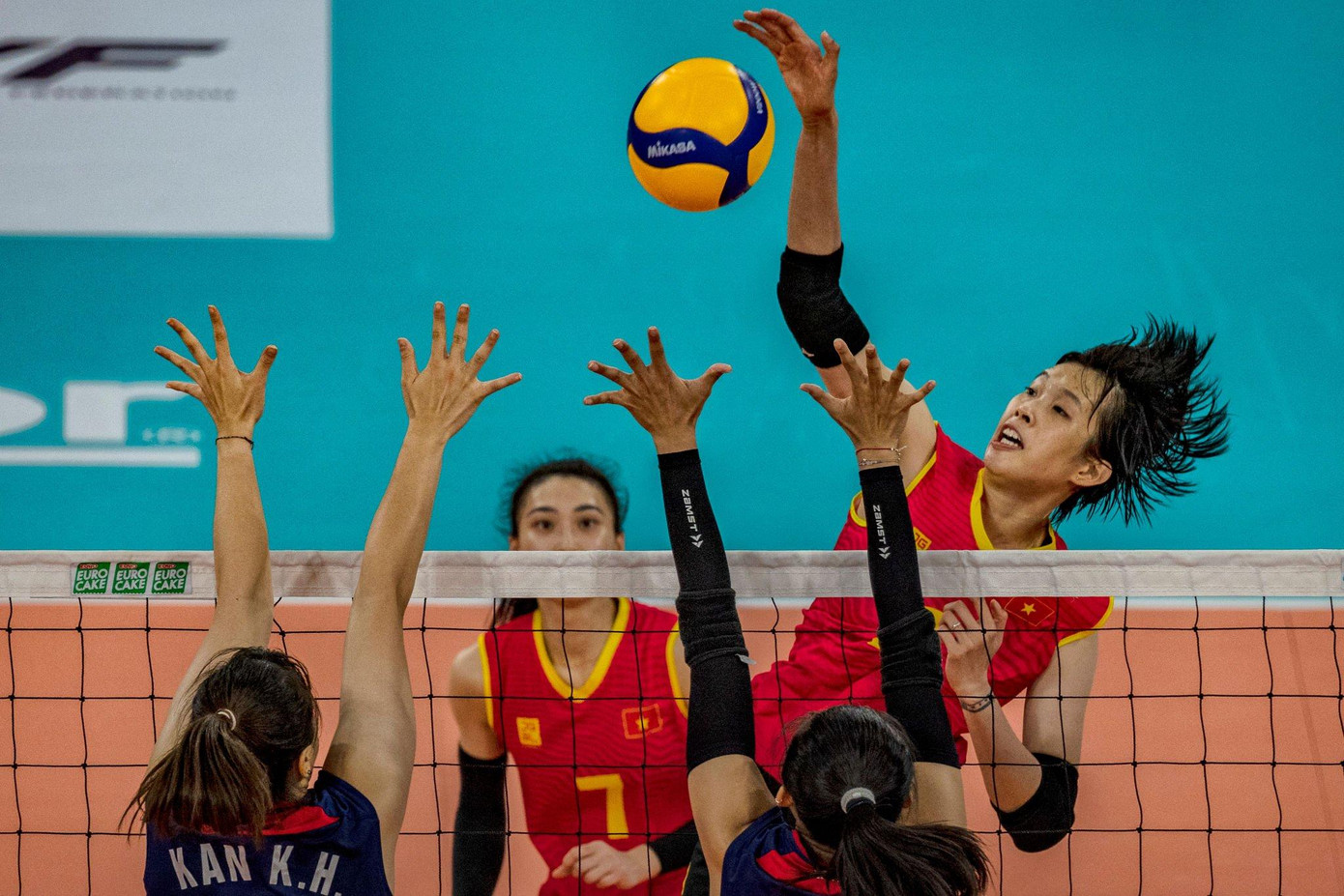 Trần Thị Thanh Thúy, biểu tượng bóng chuyền nữ Việt Nam tại SEA Games 32, sẵn sàng cho trận chung kết lịch sử