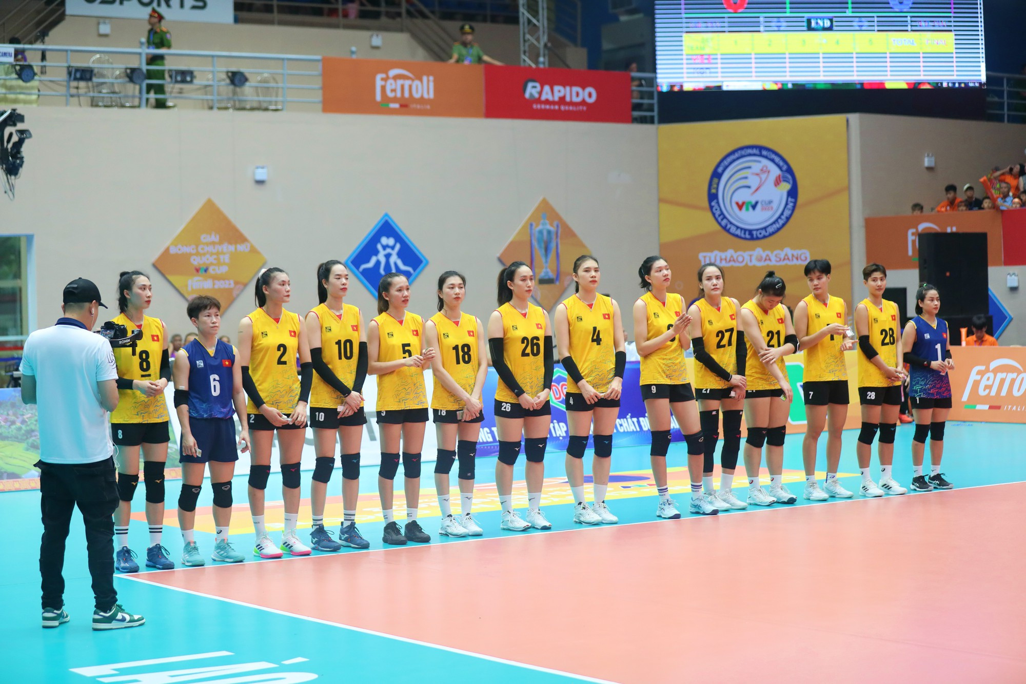 Các cô gái Việt Nam 2 cũng thể hiện phong độ ấn tượng tại VTV Cup 2023