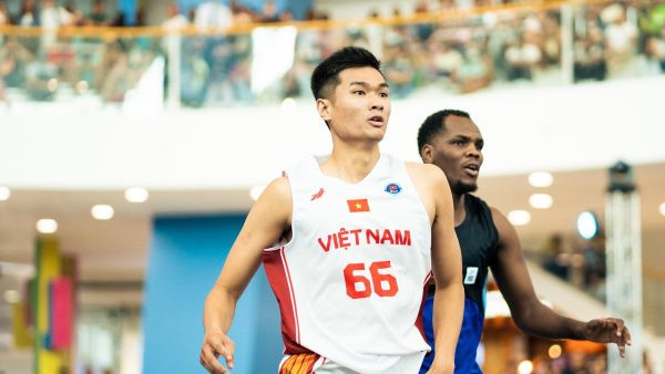 Cầu thủ Nguyễn Huỳnh Phú Vinh