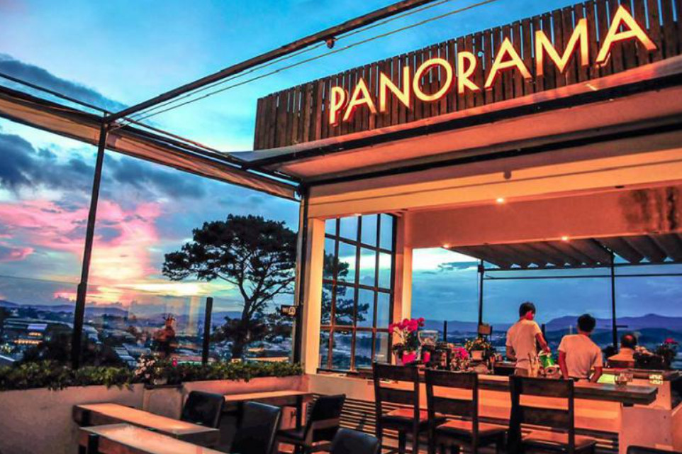 Coffee Panorama, ngắm nhìn Đà Lạt về đêm và thưởng thức trận đấu tại quán cafe xem bóng đá Đà Lạt