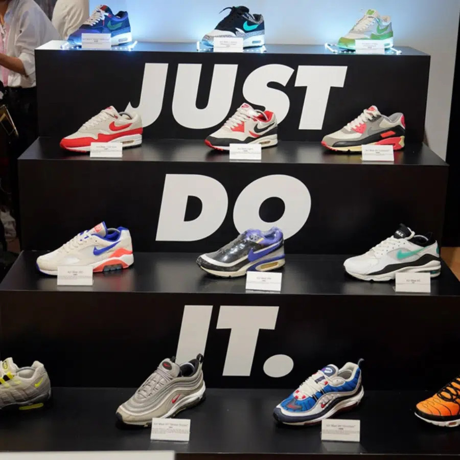 Cửa hàng Nike Việt Nam