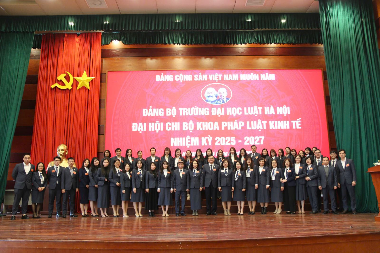 Đại hội Chi bộ Khoa Pháp luật Kinh tế nhiệm kỳ 2025 – 2027, định hướng phát triển bền vững, tương tự như chiến lược dài hạn cho các đội tuyển U23 tham gia giải kèo bóng đá U23 Châu Á.