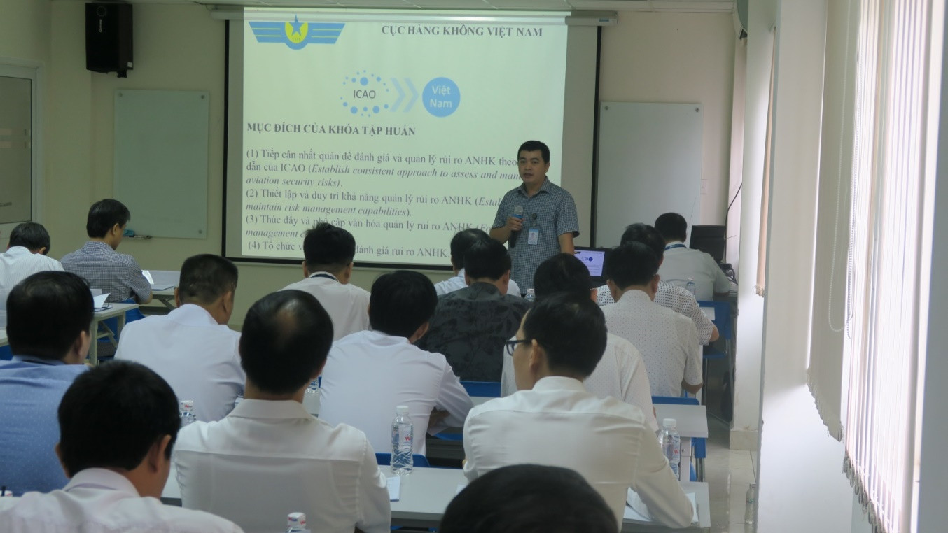 Đào tạo chuyên sâu tại sân trung tâm huấn luyện về đánh giá rủi ro an ninh hàng không