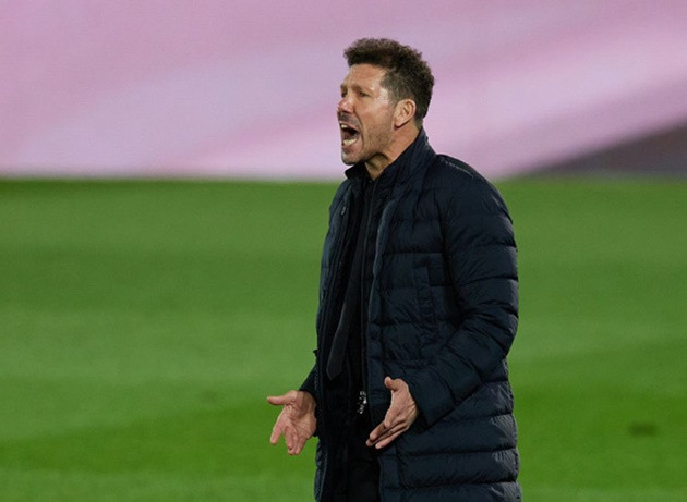 Đội Atletico Madrid dưới thời HLV Diego Simeone từng thi đấu ấn tượng với chiến thuật 4-4-2