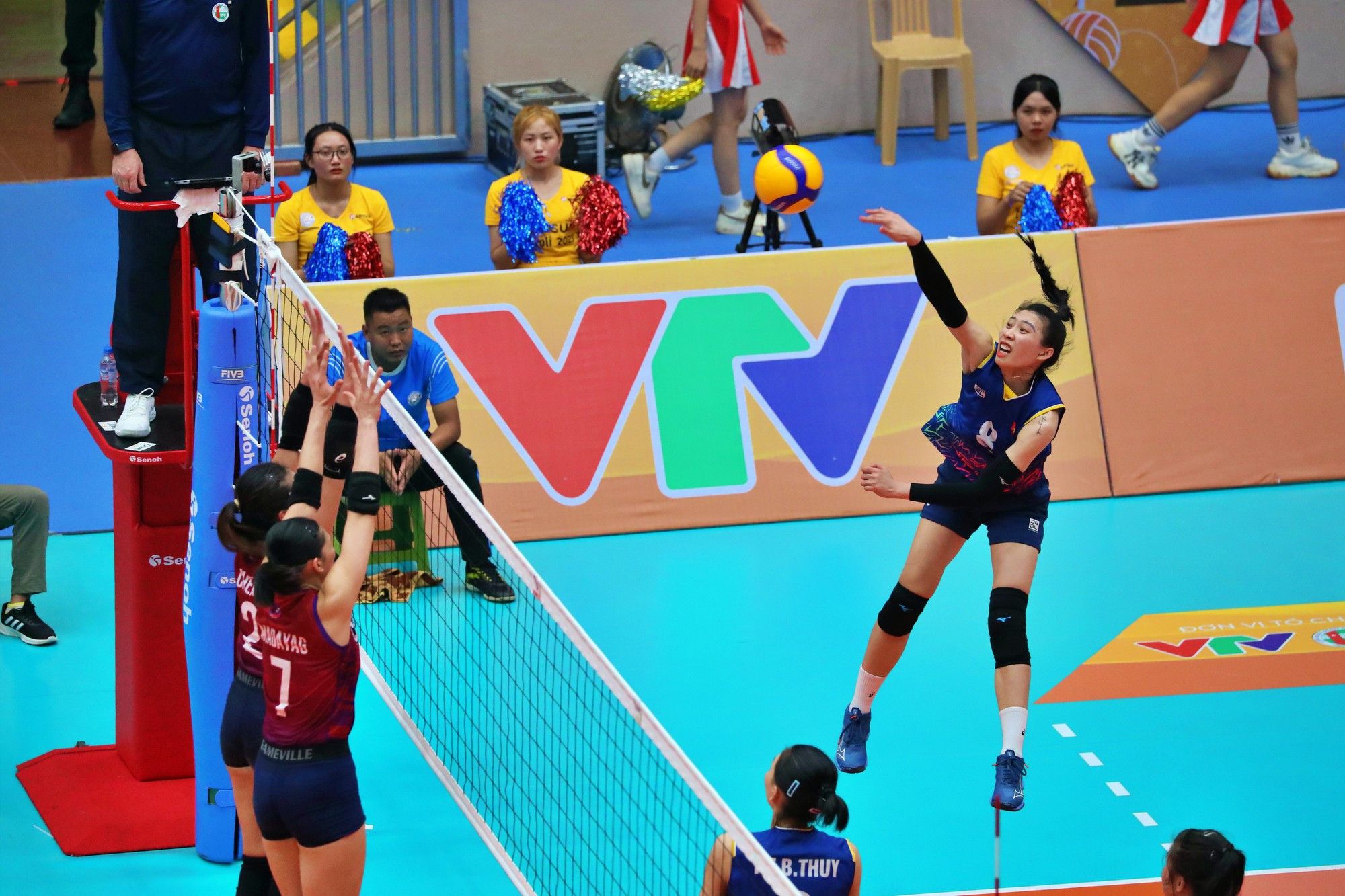 Đội trưởng Phạm Thị Nguyệt Anh, cây ghi điểm chủ lực của Việt Nam 2 tại VTV Cup 2023