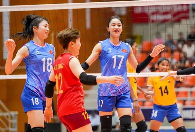 Đội tuyển bóng chuyền nữ Việt Nam tập luyện chuyên nghiệp trước thềm giải vô địch thế giới 2025
