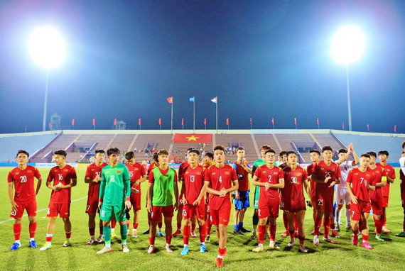 Đội tuyển U20 Việt Nam tập luyện chuẩn bị cho vòng loại cúp bóng đá u-20 châu á 2023