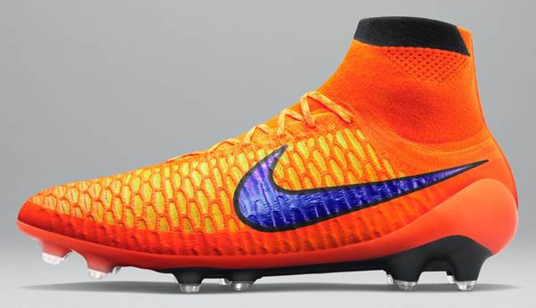 Giày bóng đá Nike Magista Intense Heat Pack màu cam rực lửa