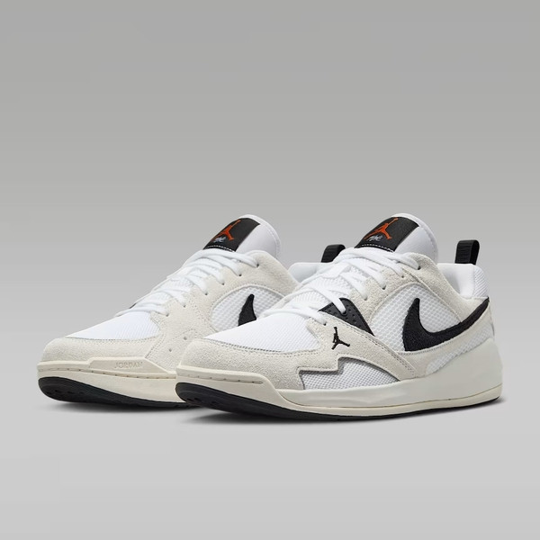Giày bóng rổ Nike Jordan CMFT Era trắng đen