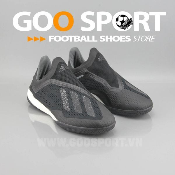 Giày đá bóng Adidas X18+ màu đen, cận cảnh thiết kế không dây và không lưỡi gà
