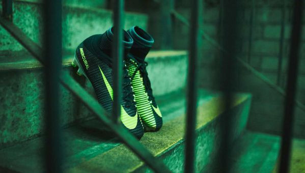 Giày đá bóng CR7 Nike Mercurial Superfly CR7 Chapter 3 Discovery