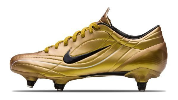 Giày đá bóng CR7 Nike Mercurial Vapor 2