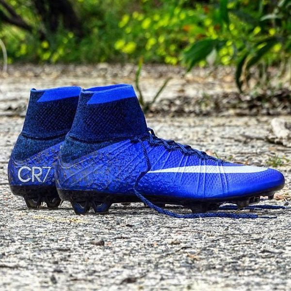 Giày đá bóng Nike Mercurial Superfly CR7 Chapter 2 Natural Diamond của CR7