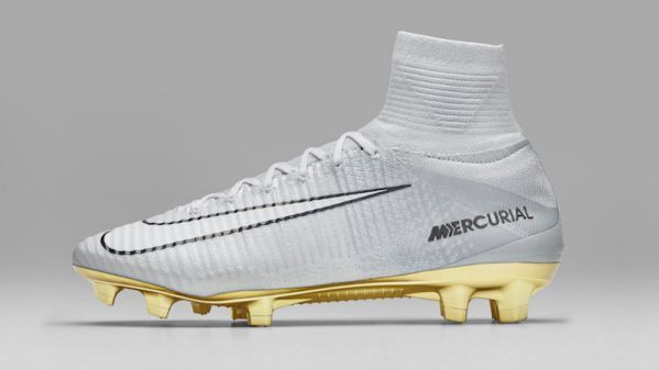 Giày đá bóng Nike Mercurial Superfly CR7 Victorias của CR7