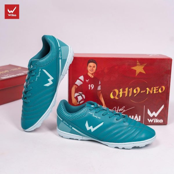 Giày đá bóng thuần Việt Wika QH19NEO Quang Hải xanh rêu
