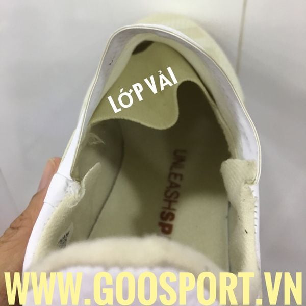 Hình ảnh phần upper của giày đá bóng Adidas X18+ không dây màu đỏ đen