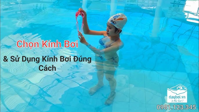 Nhiều mẫu kính bơi với tròng kính và thiết kế đa dạng