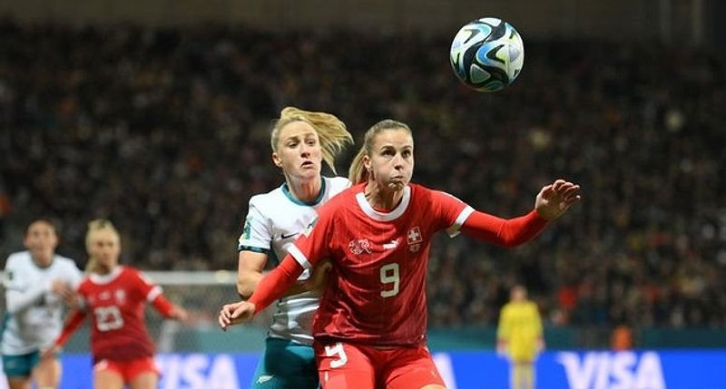 Huấn luyện viên Jitka Klimková chỉ đạo đội tuyển bóng đá quốc gia New Zealand
