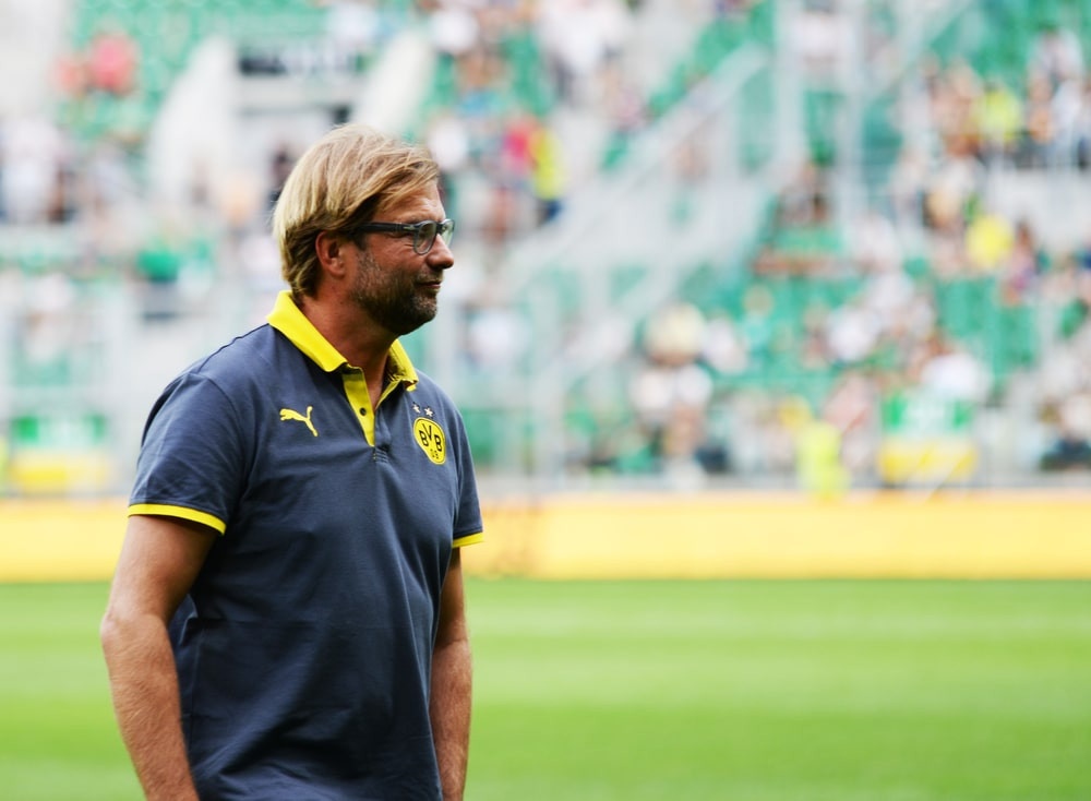 Jurgen Klopp hướng dẫn Borussia Dortmund áp dụng chiến thuật gegenpressing