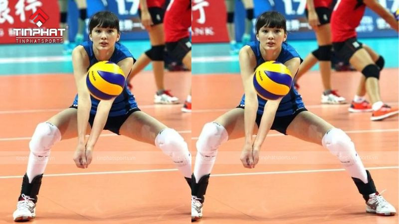 Kết thúc động tác chuyền hai trong bóng chuyền và sẵn sàng cho pha bóng tiếp theo