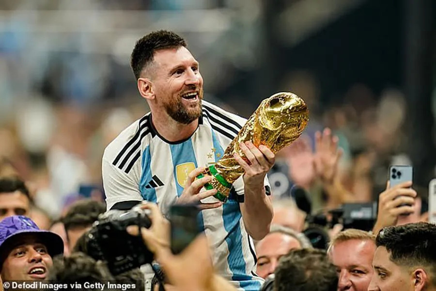 Lionel Messi tham dự 5 kỳ World Cup, phá kỷ lục ra sân nhiều nhất lịch sử