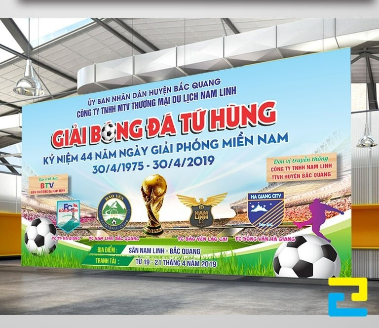 Lựa chọn kiểu chữ rõ ràng và dễ đọc trên phông nền giải bóng đá giúp truyền tải thông điệp hiệu quả