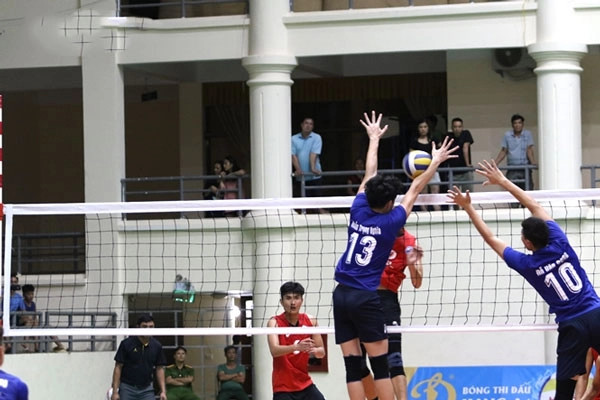 Lưới bóng chuyền nam tiêu chuẩn thi đấu